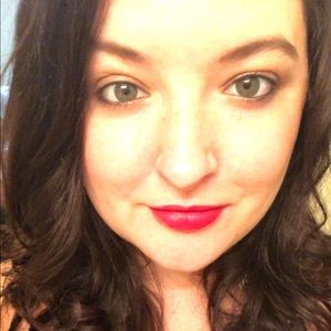 Meet your Posher, Melissa